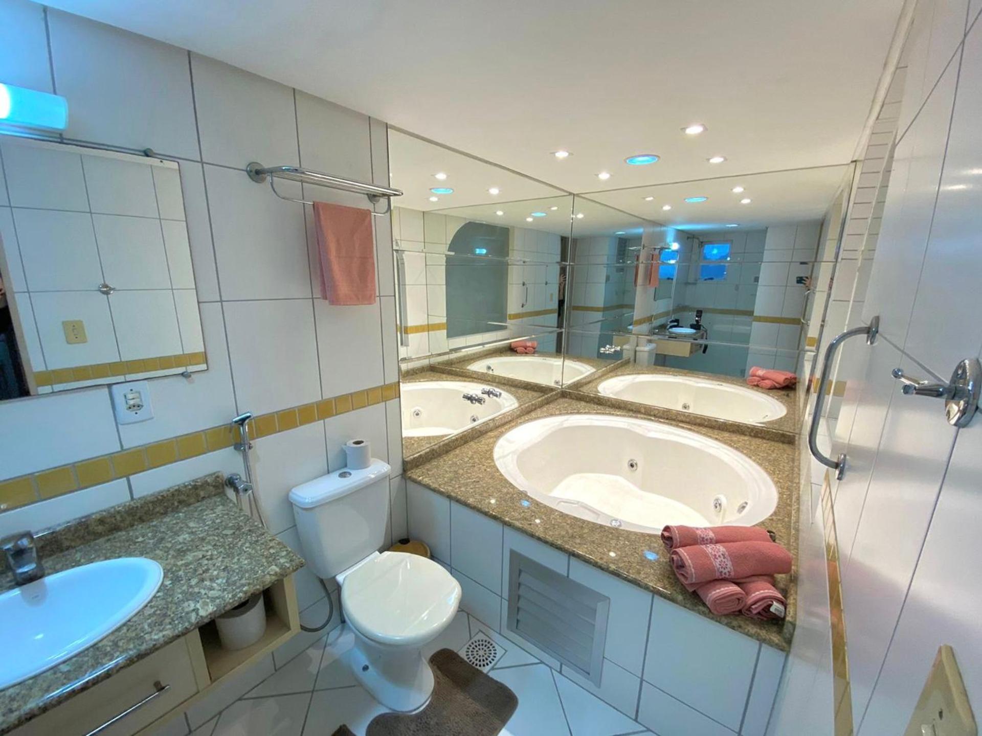 Saint Sebastian Flat 612 - Com Hidro! Ate 4 Pessoas, Duplex, No Centro Villa Jaragua do Sul Exterior photo